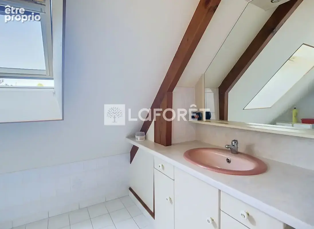Maison Gael 35290 - 6 chambres -136 m2 - Garage sous sol 113m² - photo 18