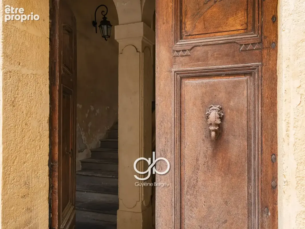 Appartement a vendre sur beziers t2 de 68,31 m2 dans un hôtel particulier au cœur du centre historique - photo 8
