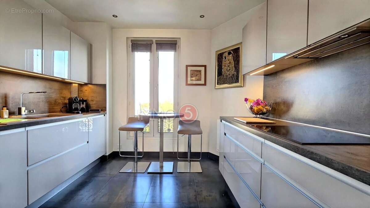 Appartement à LE RAINCY