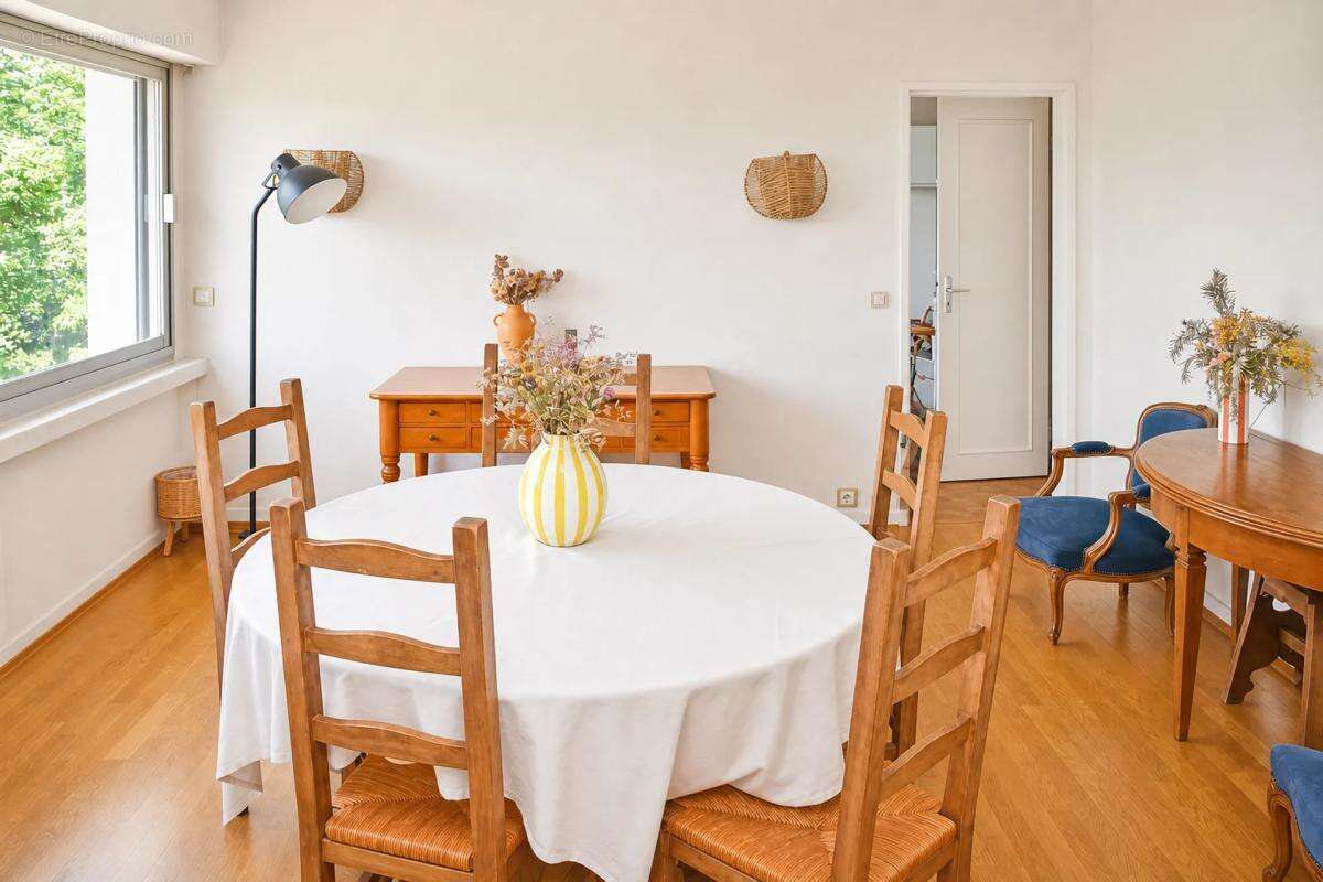 Appartement dans quartier résidentiel, La Celle-Saint-Cloud - photo 5