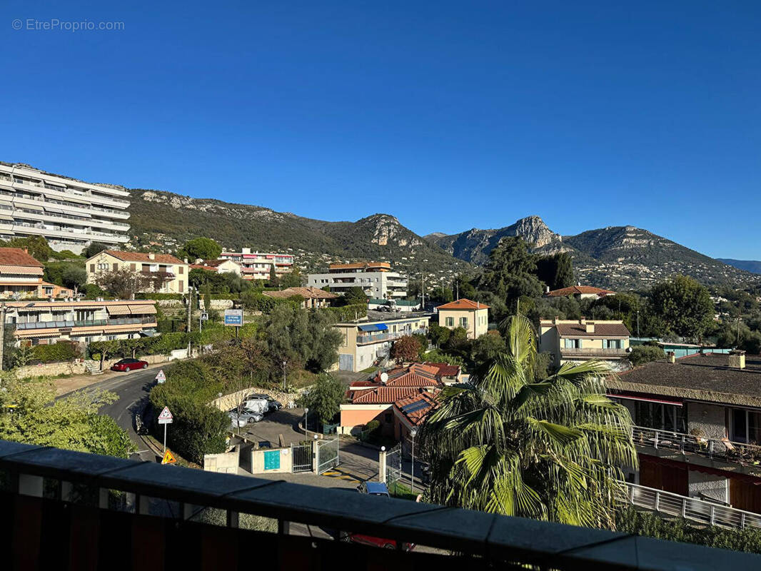 Appartement à VENCE