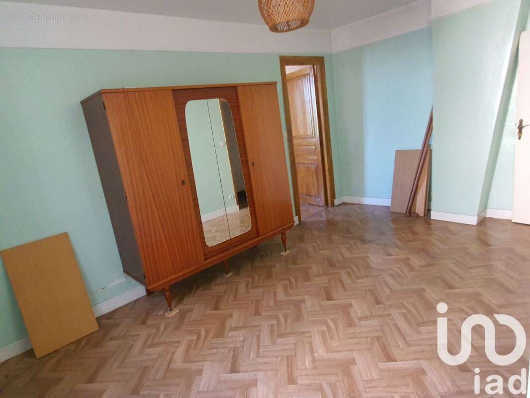 Photo 9 - Maison à MONTEREAU-FAULT-YONNE