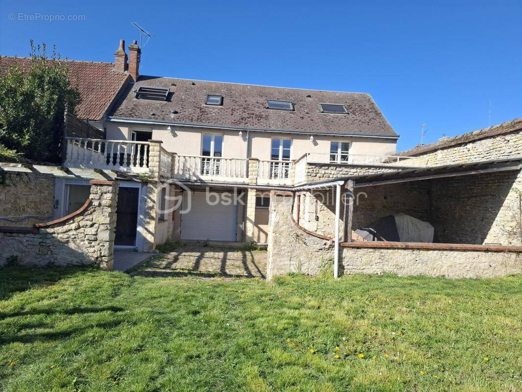 Appartement à PITHIVIERS