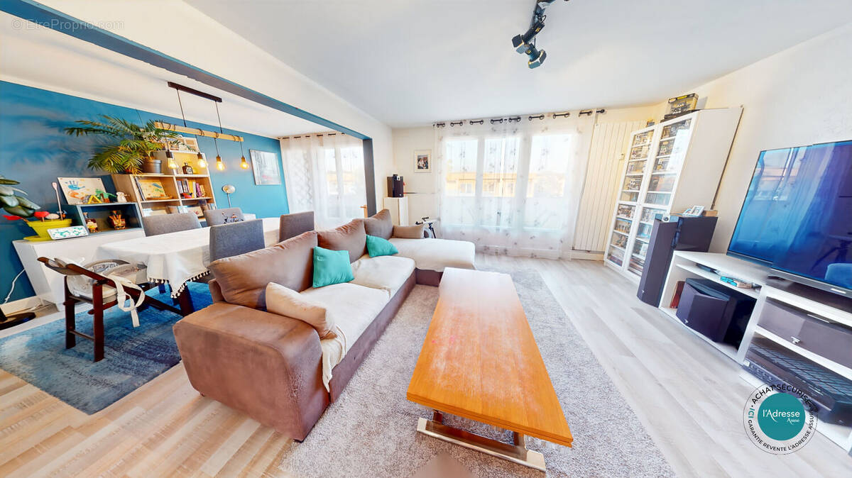 Appartement à SAINT-FARGEAU-PONTHIERRY