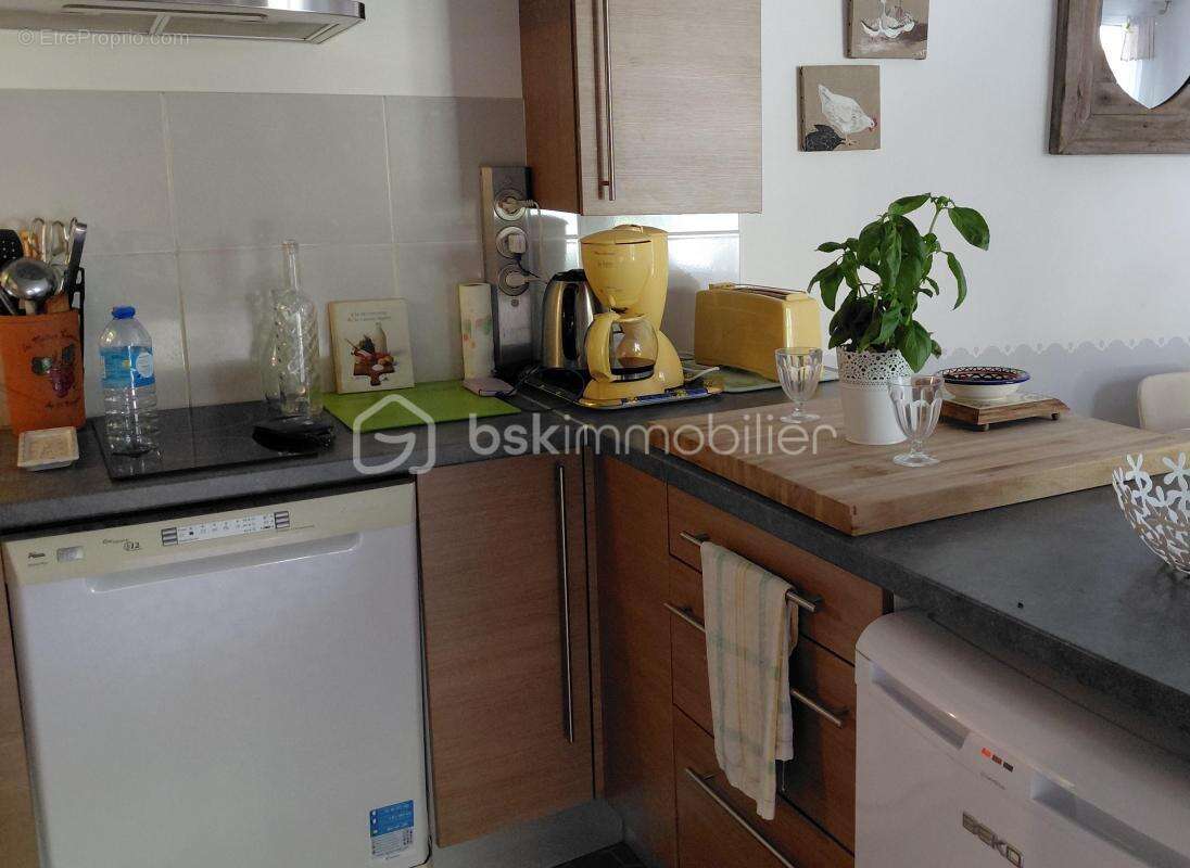  Le coup de cœur de l'été est enfin à vendre aux village des sables! Villa de plain- pied T3! TORREILLES - photo 4