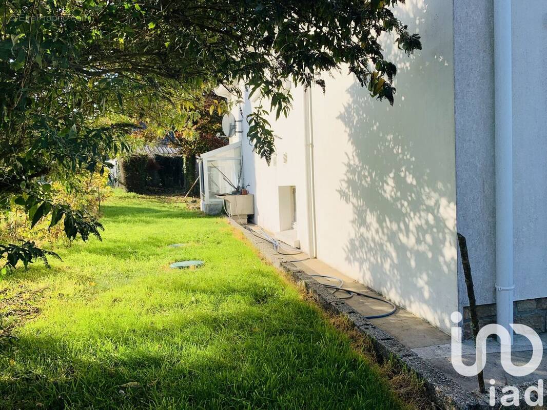 Photo 1 - Maison à TREMEVEN