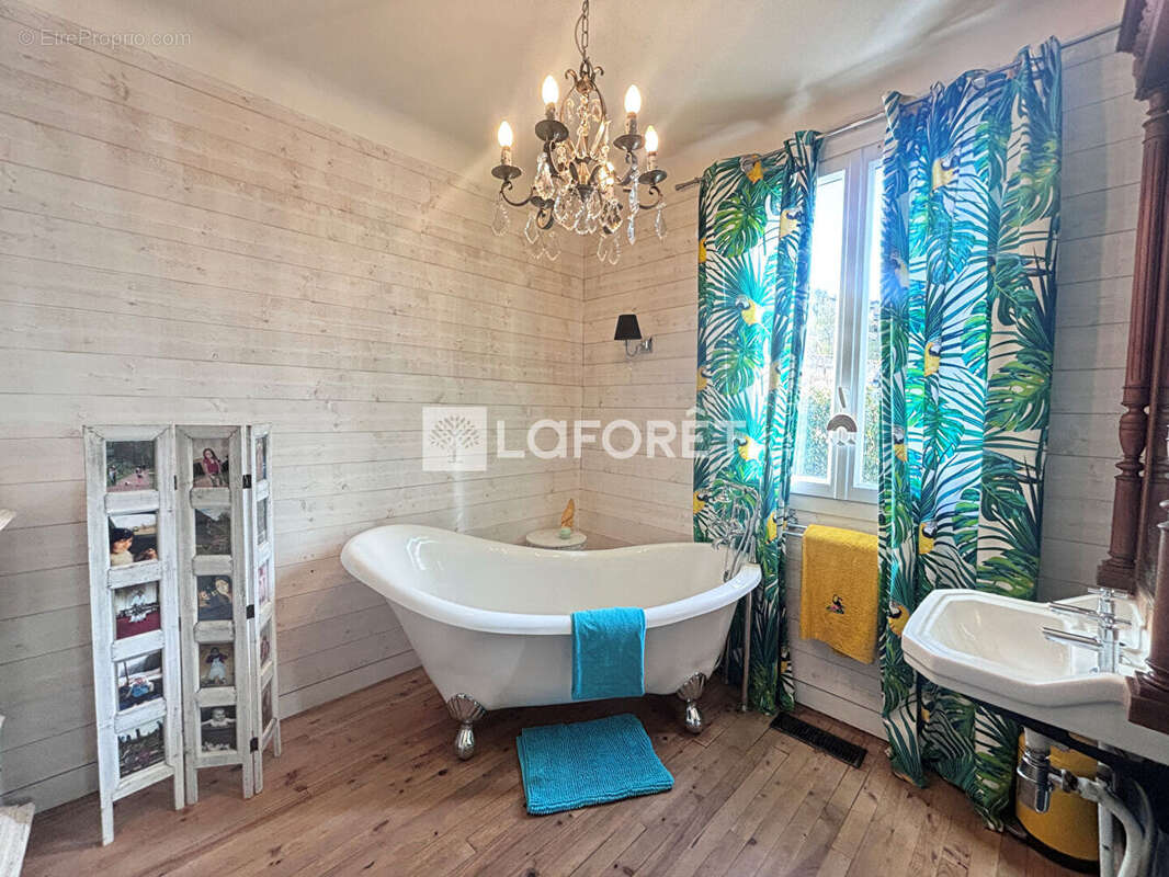 A vendre maison 5 chambres, 161 m², Albertville (73200) - photo 6