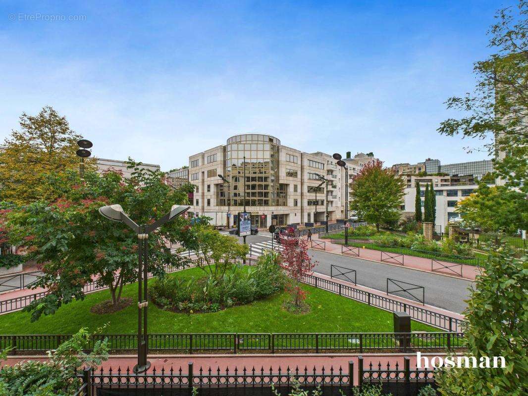 Appartement à LEVALLOIS-PERRET