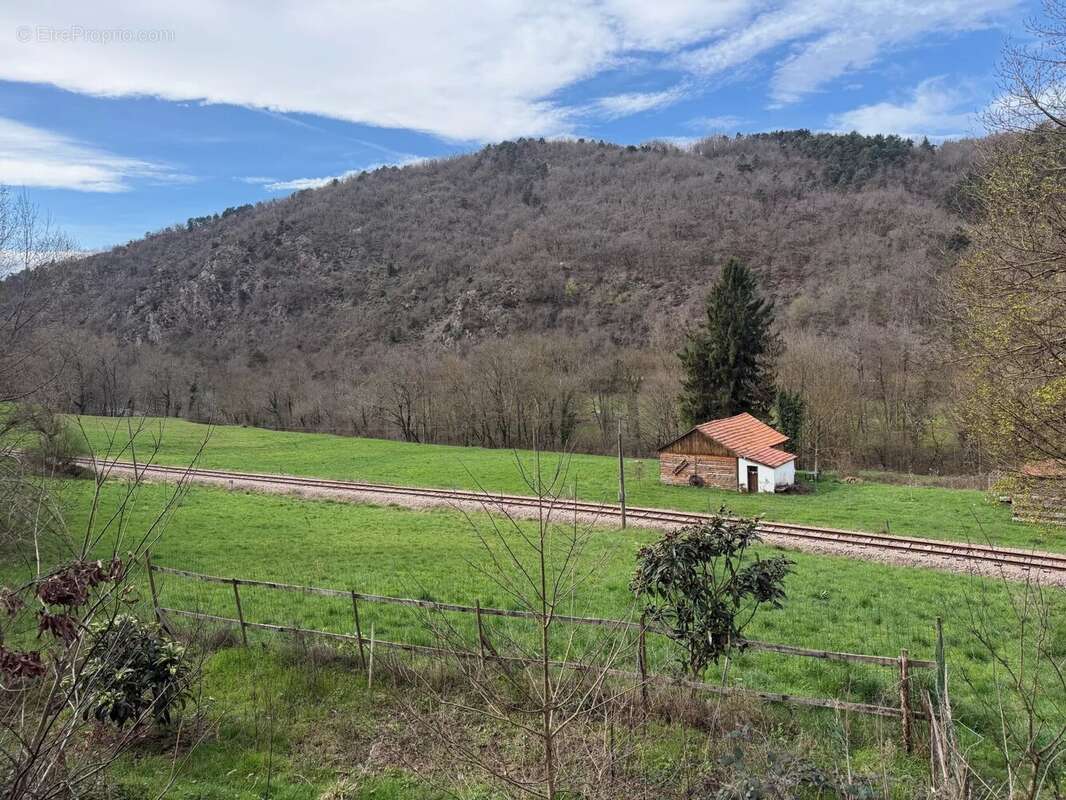 Maison à BOUCIEU-LE-ROI