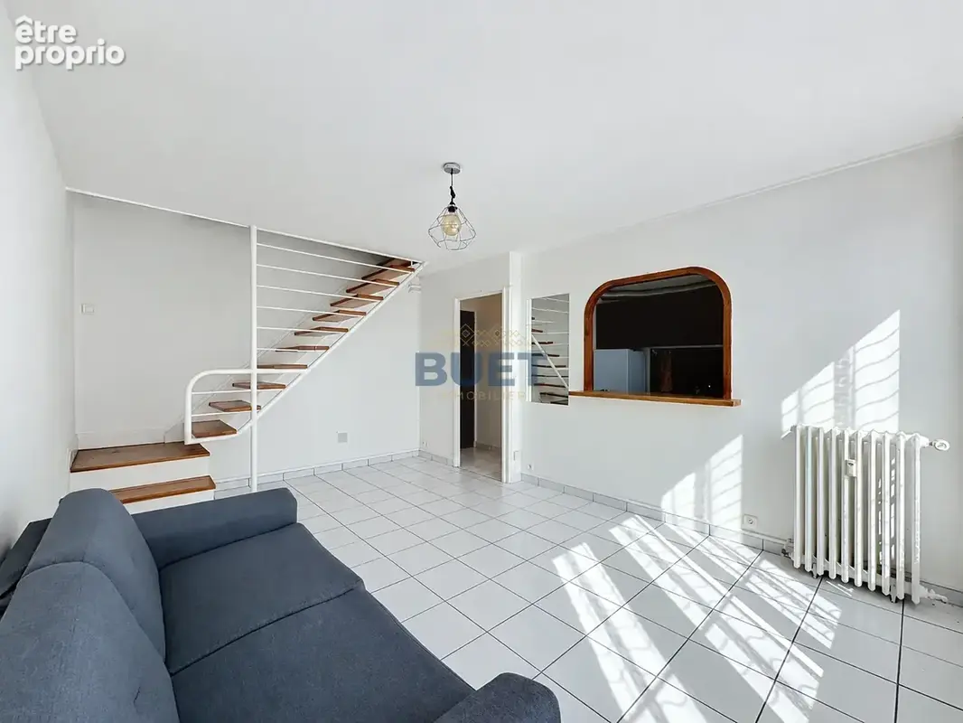 Appartement t3 : jouvence / montchapet - photo 2