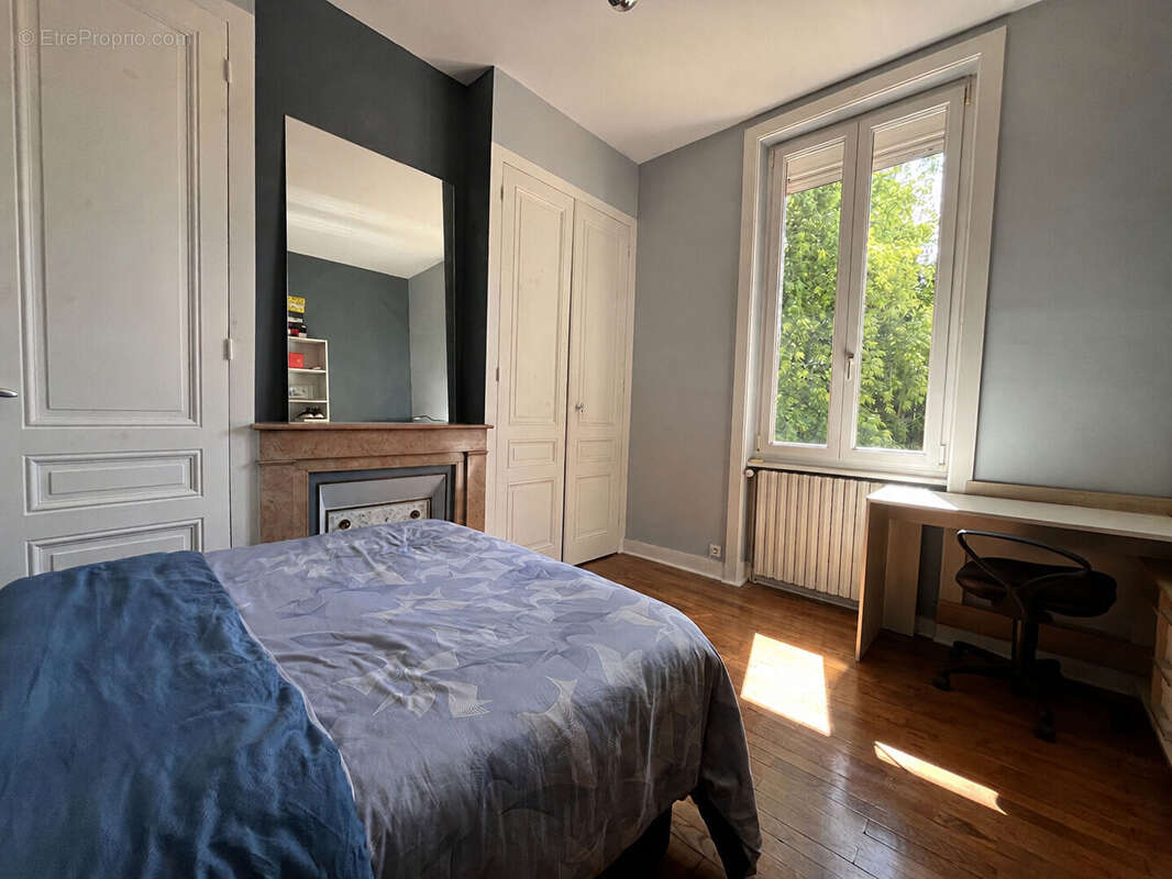 Maison à LYON-8E