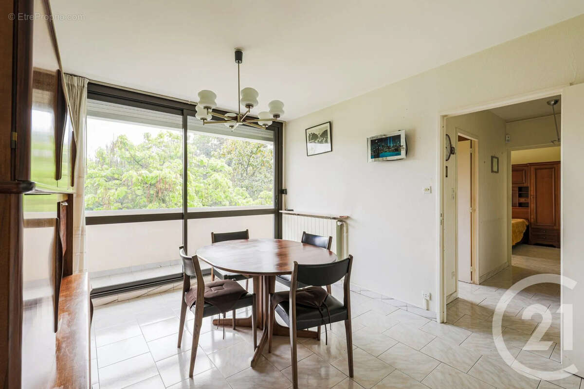 Appartement à ECHIROLLES