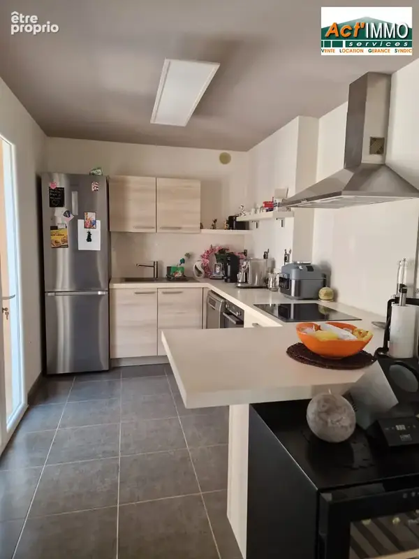 Maison 96 m² à Miramas  - photo 2