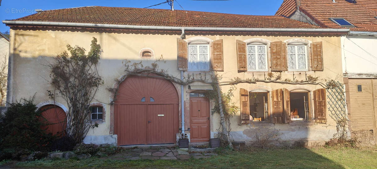 Maison à SAALES