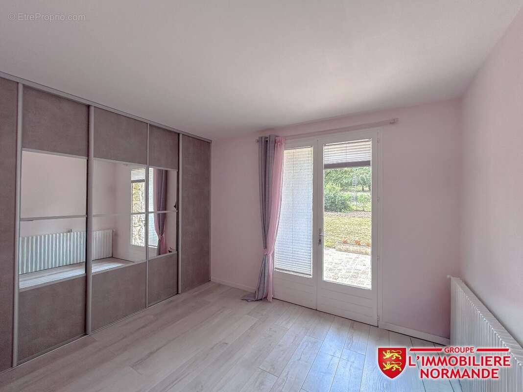 Maison à ROLLEBOISE