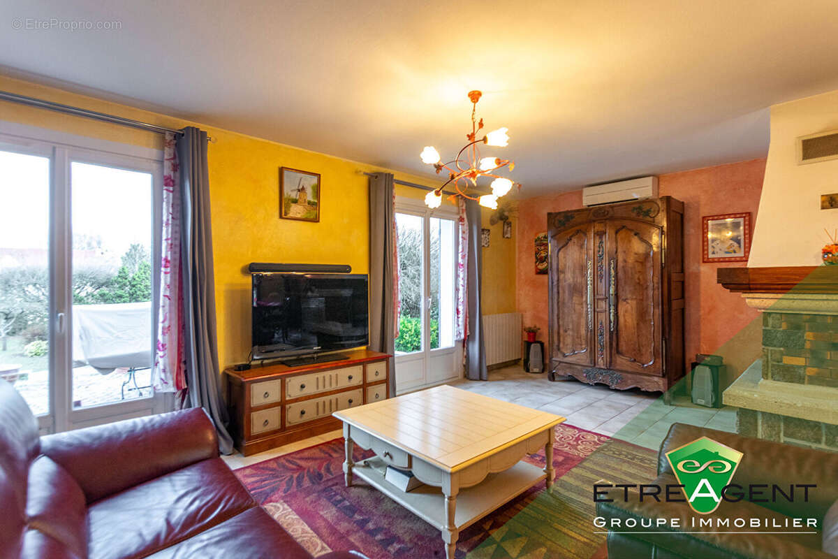 Maison à SAINT-OUEN-L'AUMONE