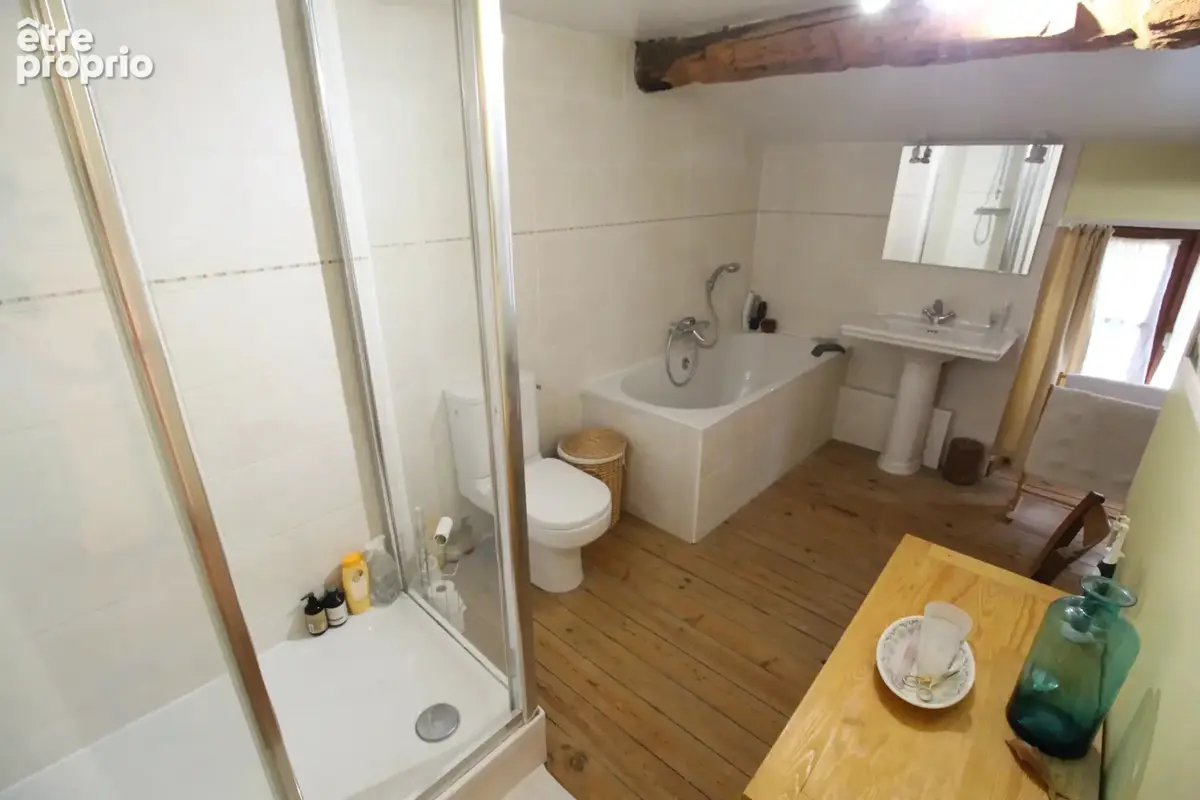 Charmante maison de village en pierre avec un bel espace piscine, à proximité d'une ville de marché très prisée - photo 10