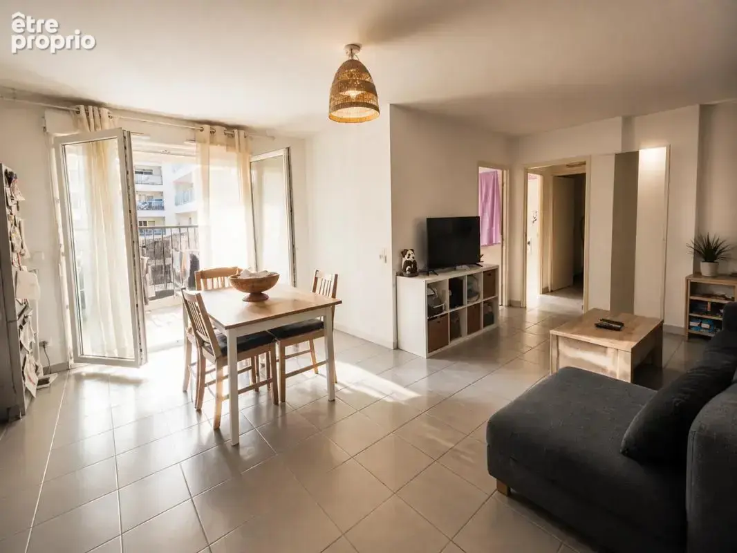 Appartement T3 de 57,7 m² situé à Marseille - photo 2