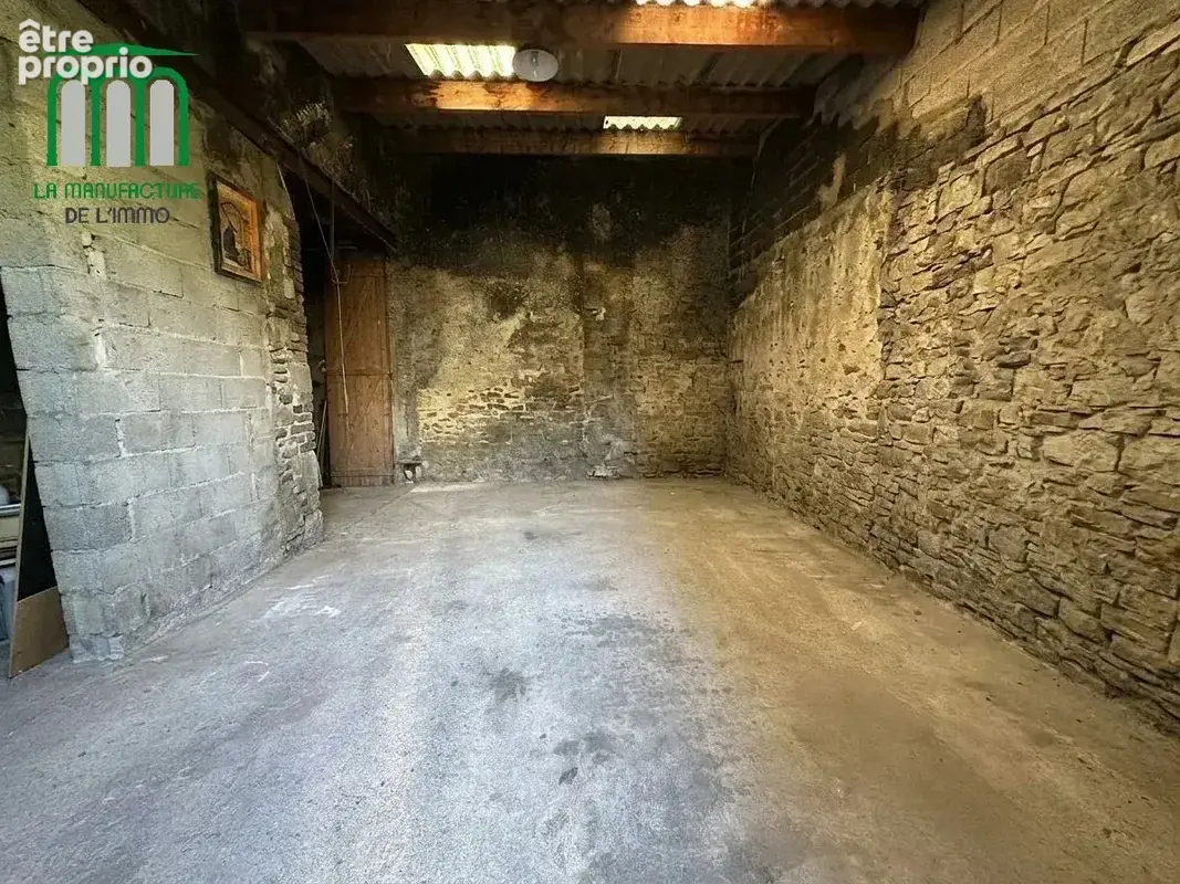 Appartement F4 avec terrasse, cave et garage Le Chambon-Feugerolles - photo 31
