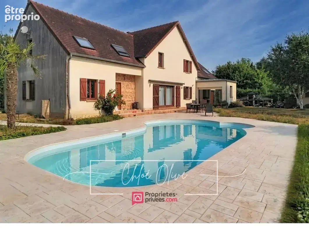 Maison à CRECY-LA-CHAPELLE