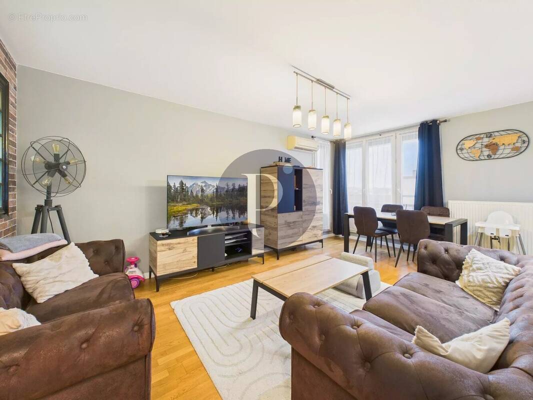 Appartement à CHILLY-MAZARIN