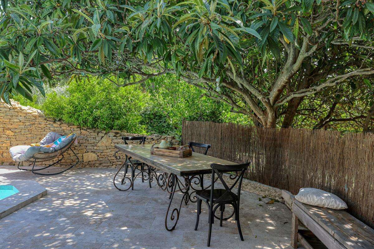 Maison Le Castellet 7 pièce(s) 130 m2 - photo 4