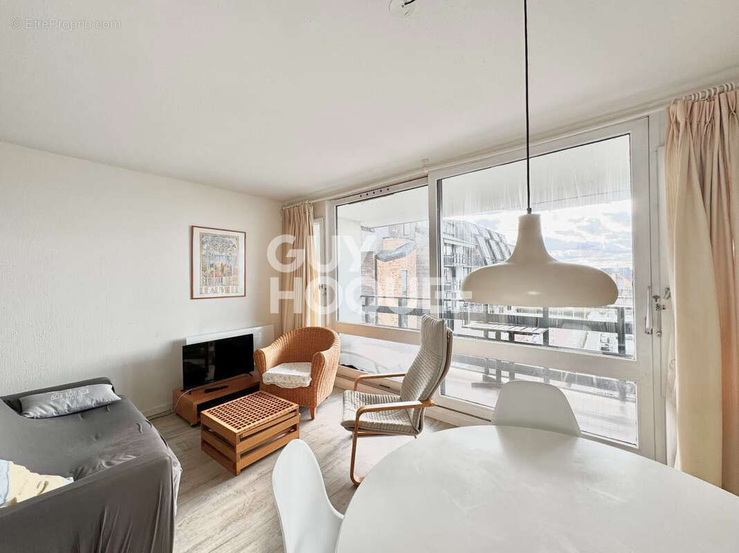 Appartement à DEAUVILLE