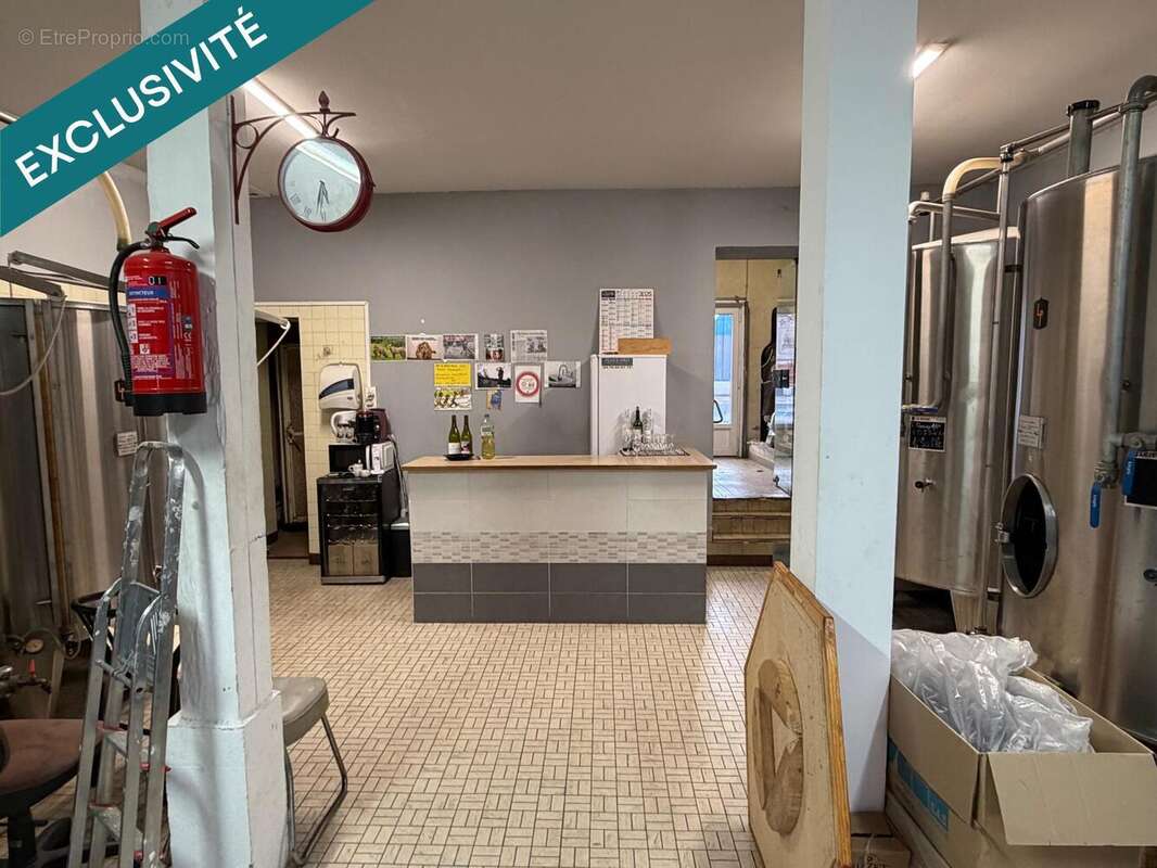 Photo 8 - Commerce à MONTLUCON