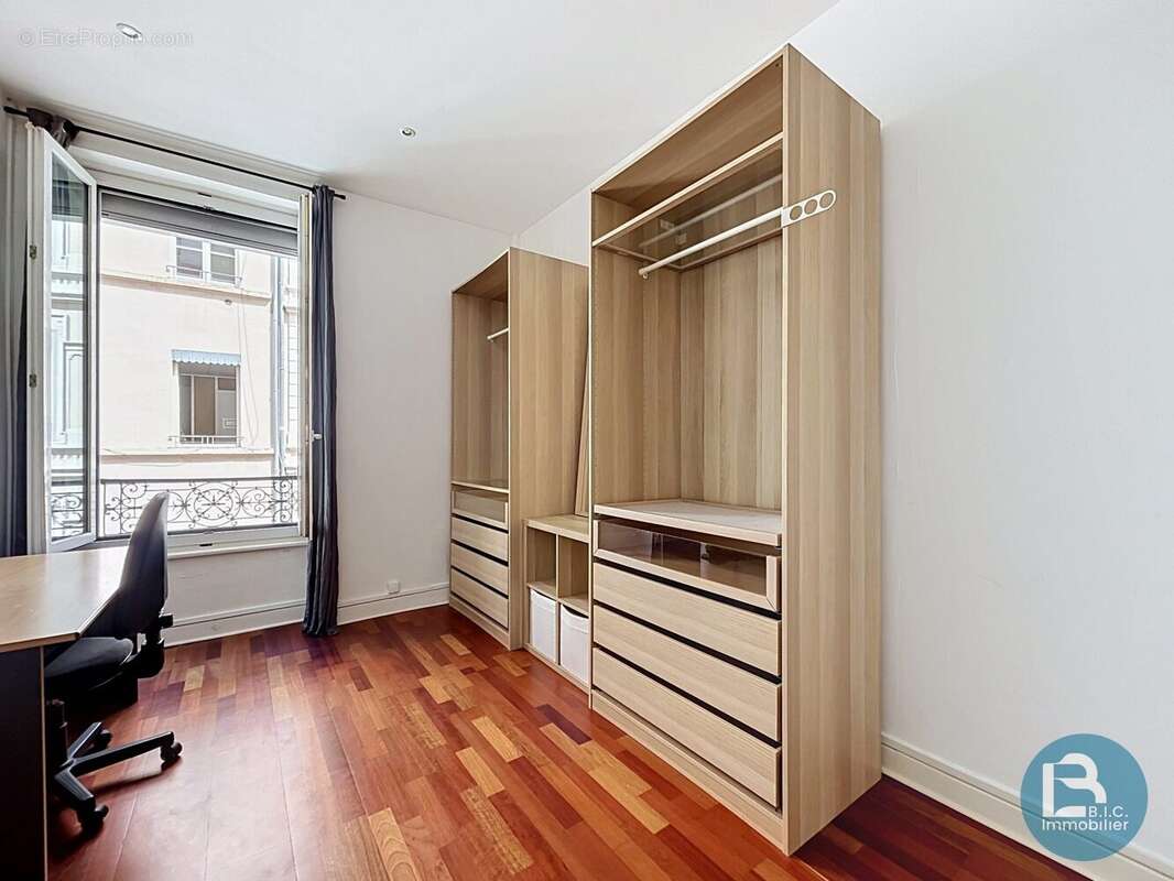 Appartement à LYON-6E