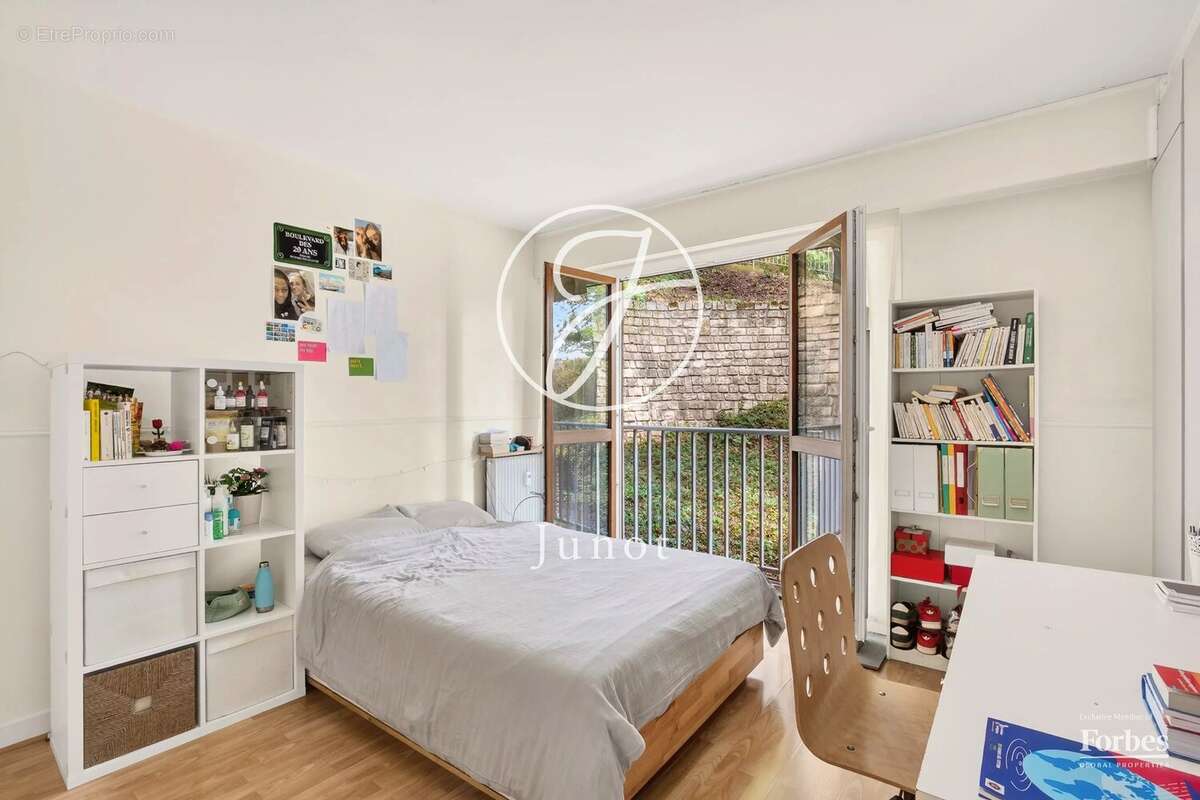 Appartement à SEVRES