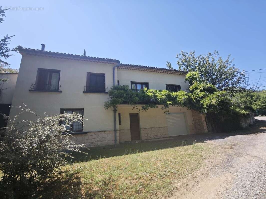 Maison individuelle avec garage et grand jardin - photo 14