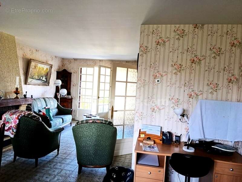 Maison à LA CAILLERE-SAINT-HILAIRE