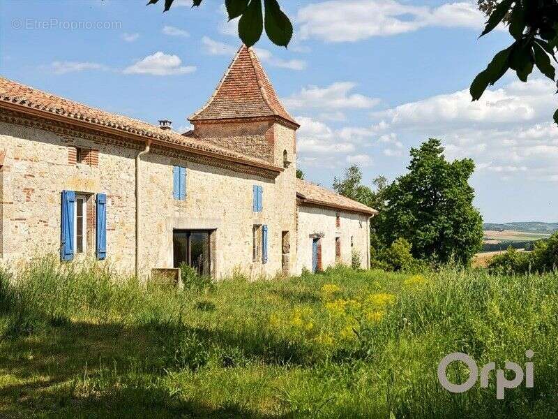 Maison à MIRADOUX