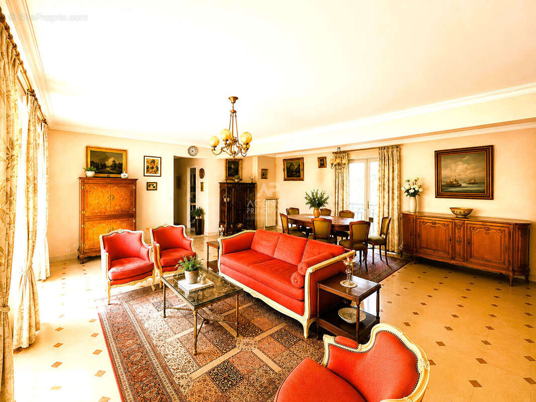 Appartement à MEULAN