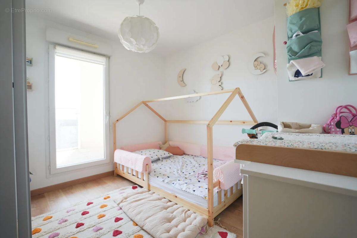 Appartement à FRESNES