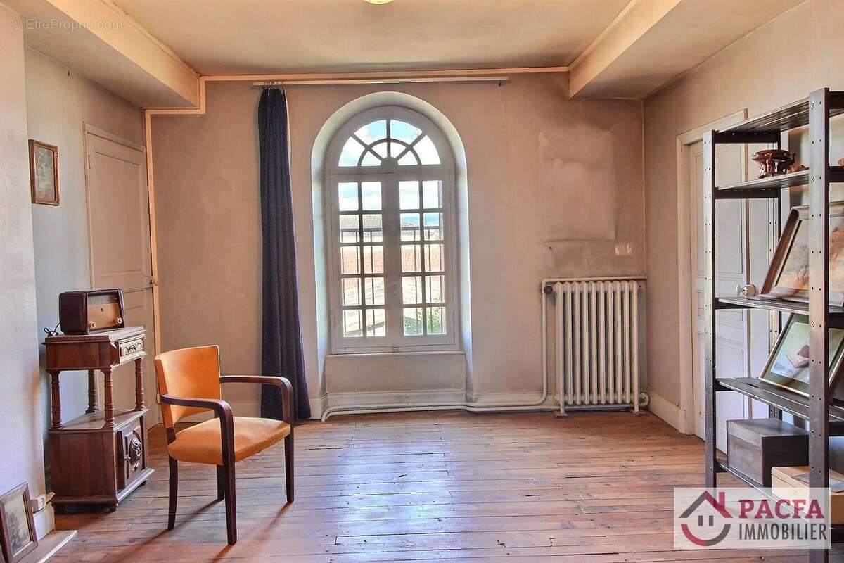 Maison à CASTRES