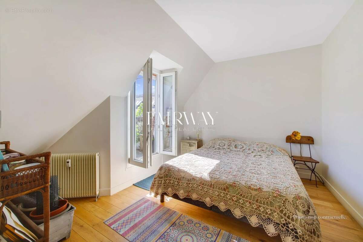 Appartement à PARIS-18E