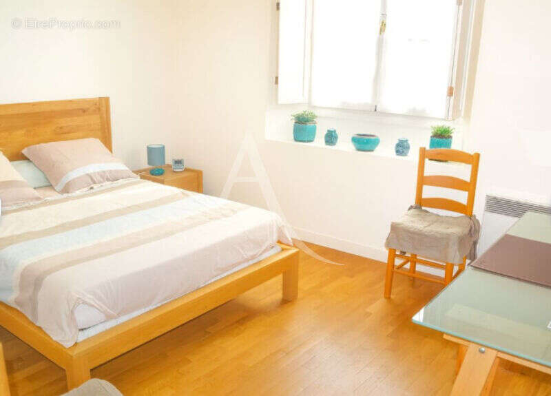 Appartement à PARIS-6E