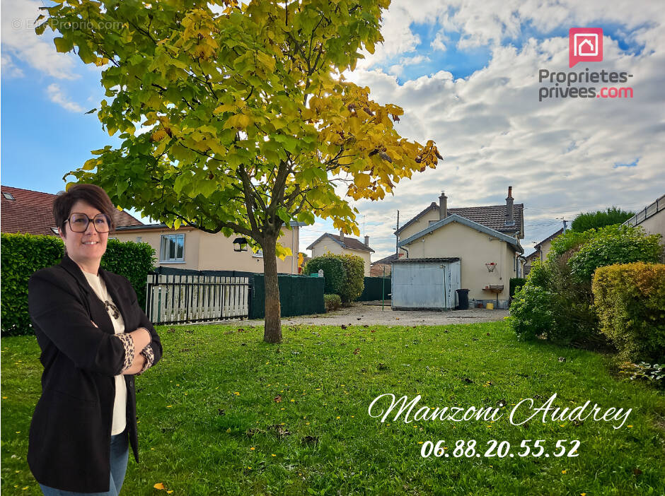 Maison à LA RIVIERE-DE-CORPS