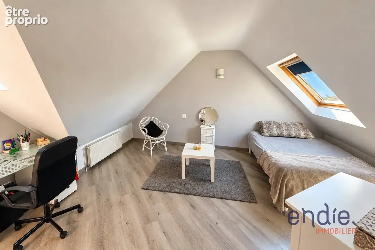Ergué-Gabéric  Maison familiale 145m², 4 chambres, sans travaux - photo 7