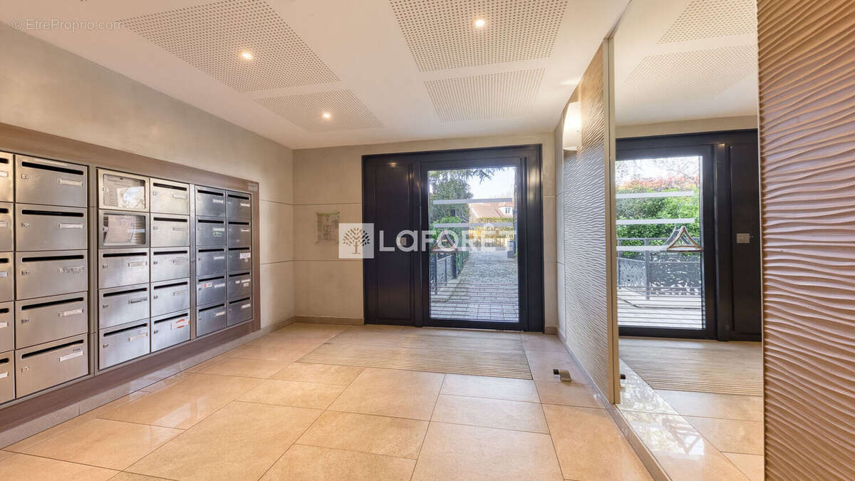 Appartement à PONTAULT-COMBAULT