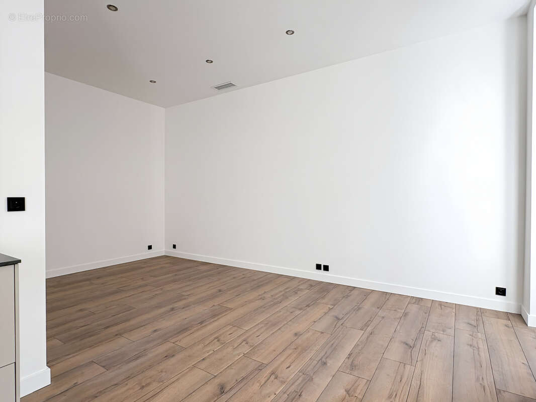 Appartement à MARSEILLE-7E