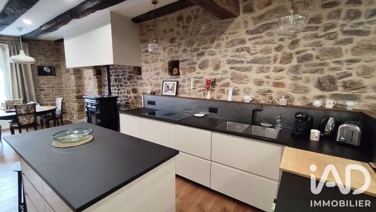 Maison 127 m² à Saint-Aubin-Du-Cormier  - photo 5