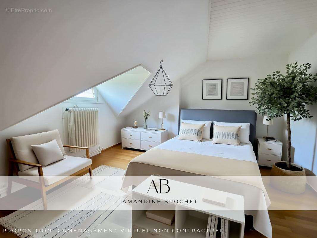 Maison à MARNES-LA-COQUETTE