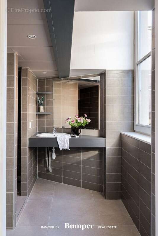 Appartement à LYON-4E