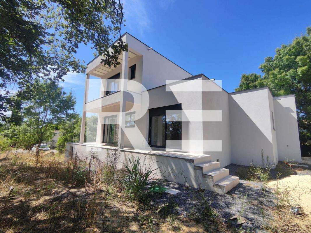 Maison à SAINT-CHRISTOL-LES-ALES