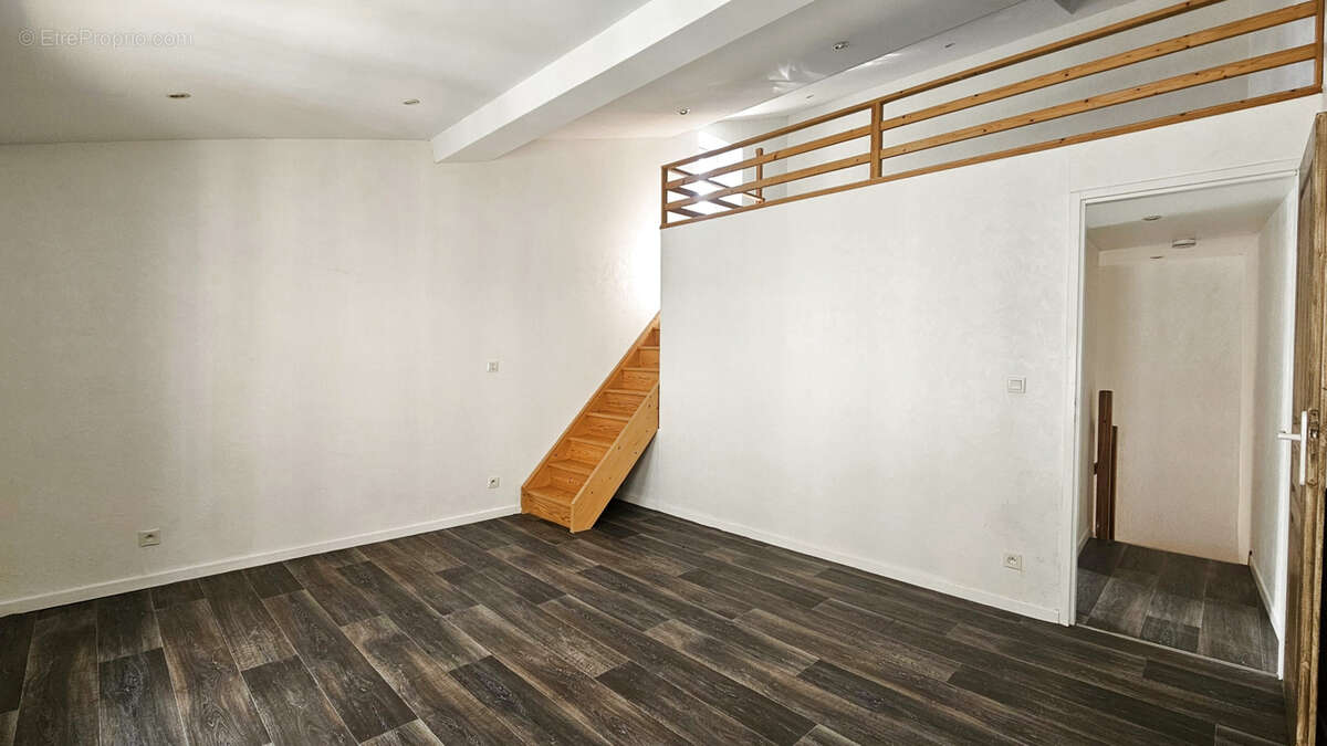 Appartement à COGNAC