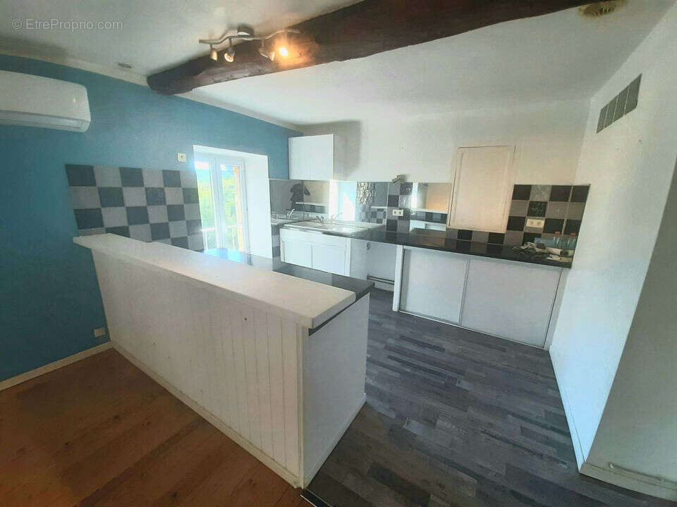 Appartement à SAINT-PRIVAT