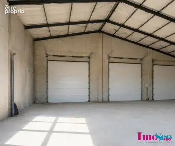 Entrepôt à vendre - photo 3