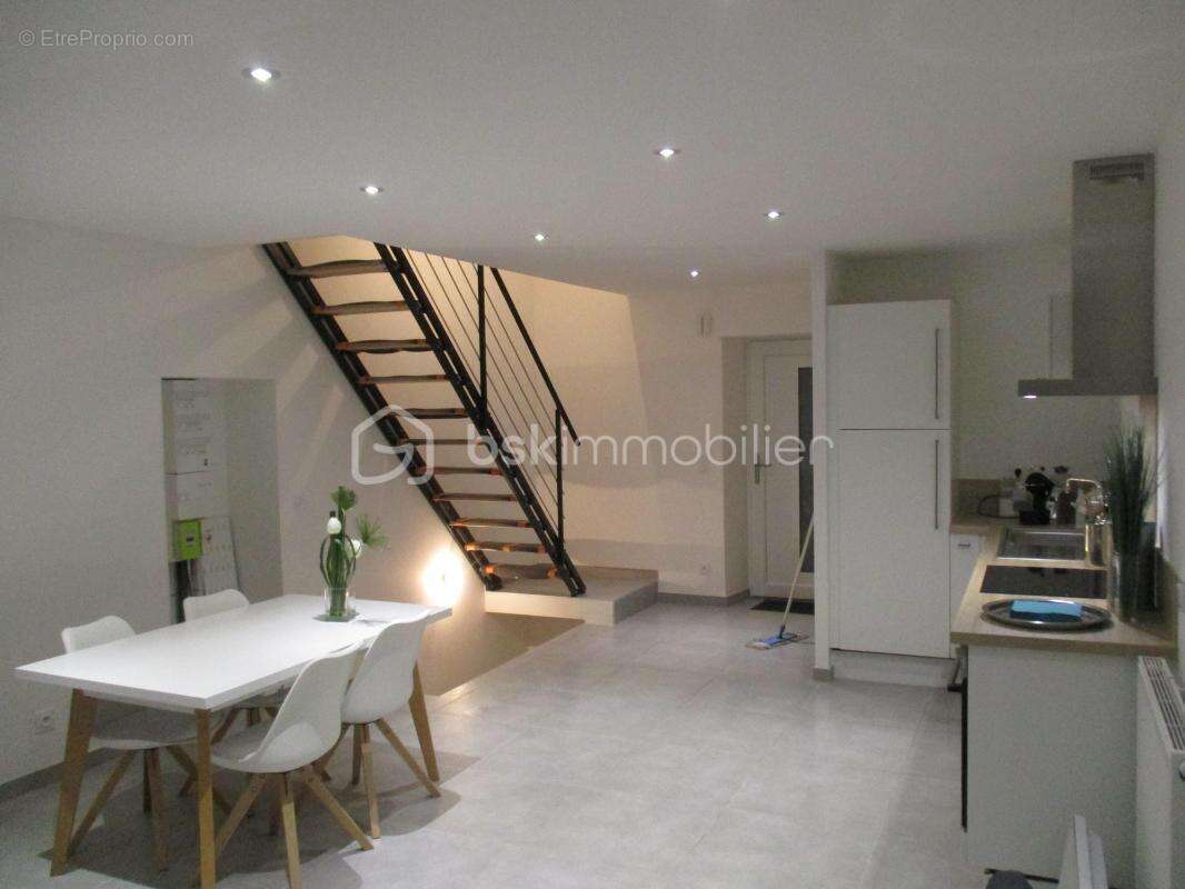Dans petite maison intimiste, superbe appartement t2 neuf avec terrasse au calme - photo 5